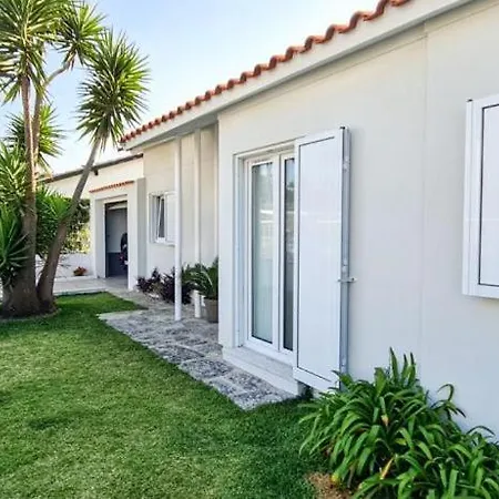 Casa de Férias Cozy House In Mindelo By Lovelystay *
